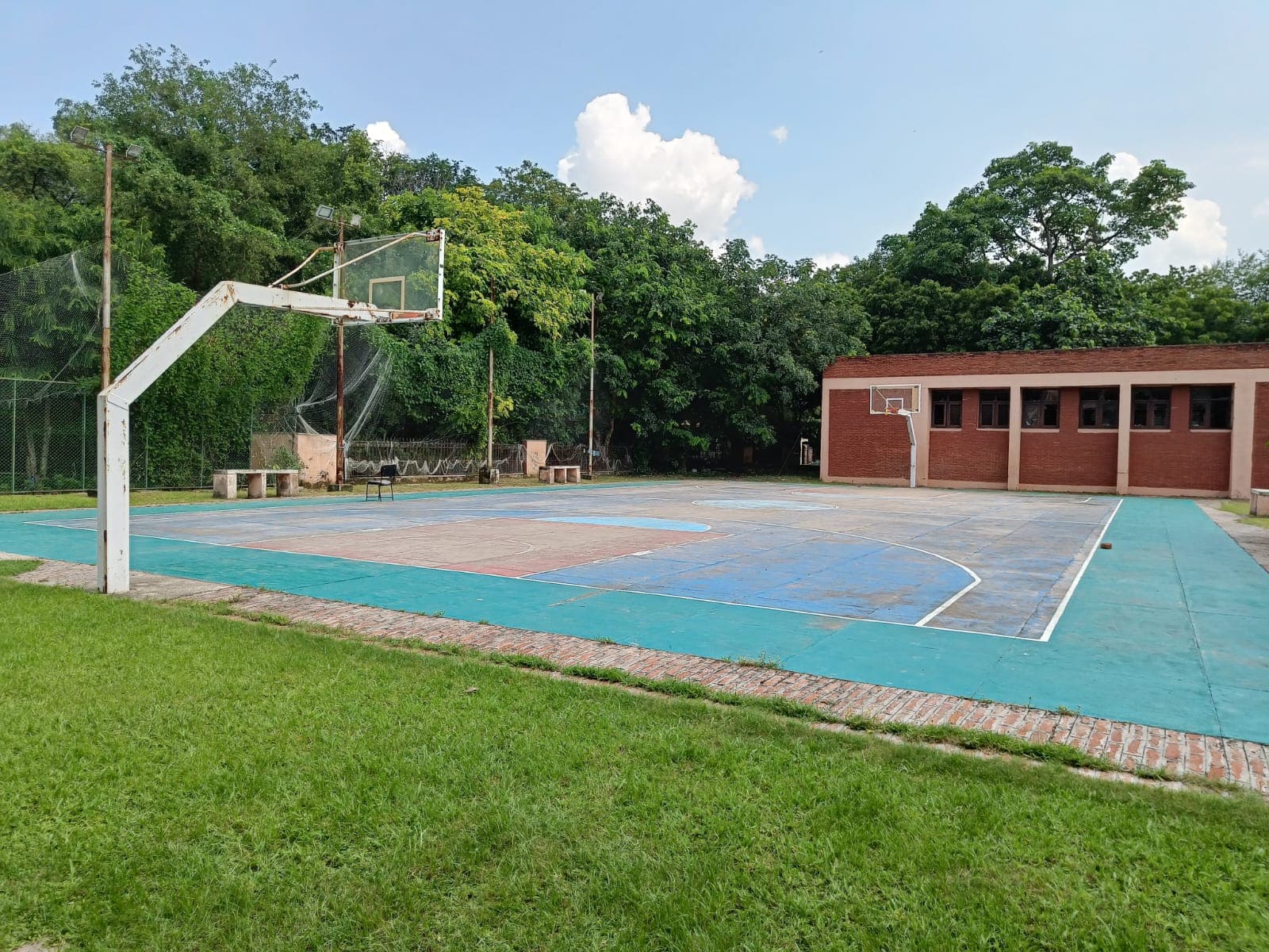 Sports & Recreation main image